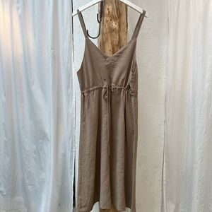 Vintage Tan 100% silk dress